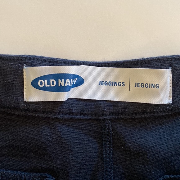 Girl’s Uniform Pants - Jeggings from Old Navy - Picture 4 of 5